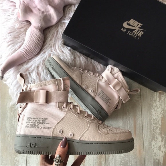 NWT Nike SF Air Force 1 pink - Picture 2 of 7